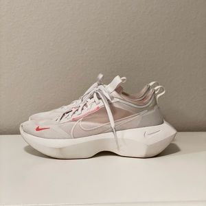 Women’s Nike sneakers